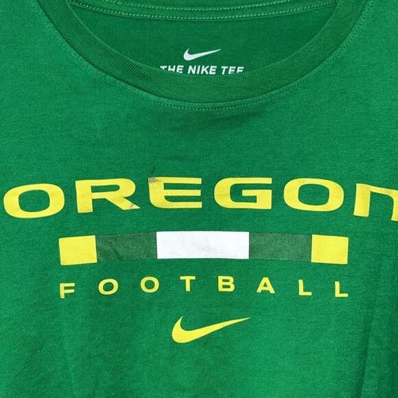 Kids Boys Nike Oregon Ducks GREEN Football LS Tee T Shirt M - Picture 2 of 5